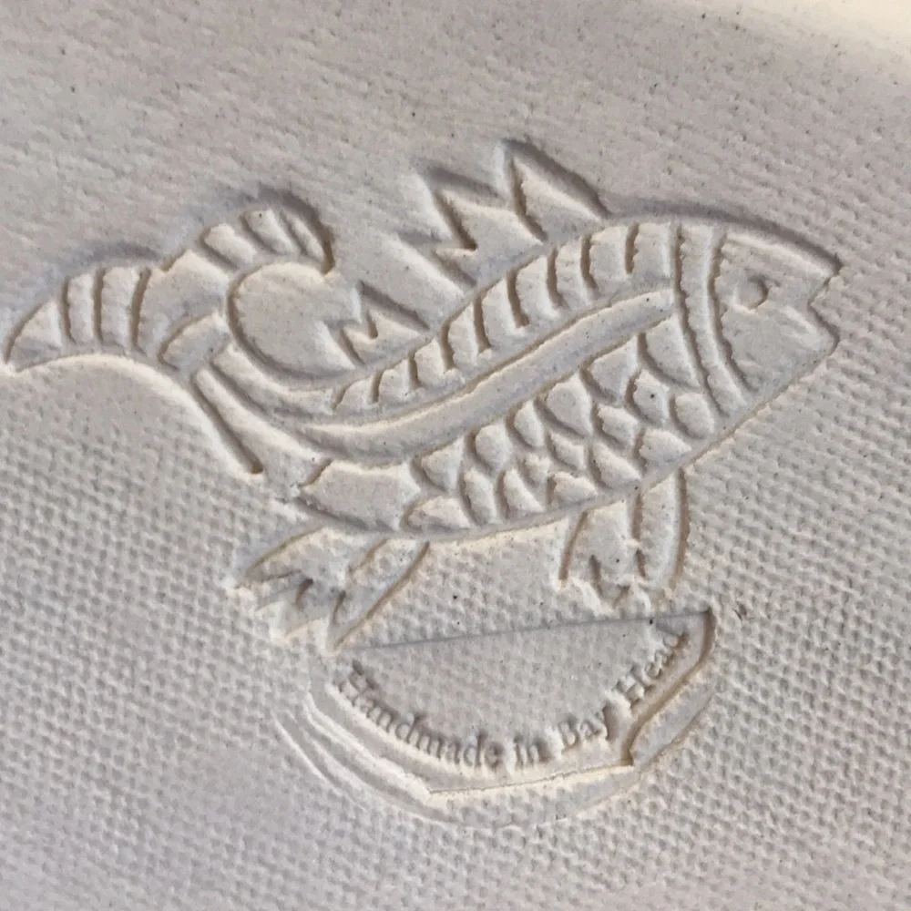 NWT Anthropologie Terrain Handmade Chartreuse Fish Platter.